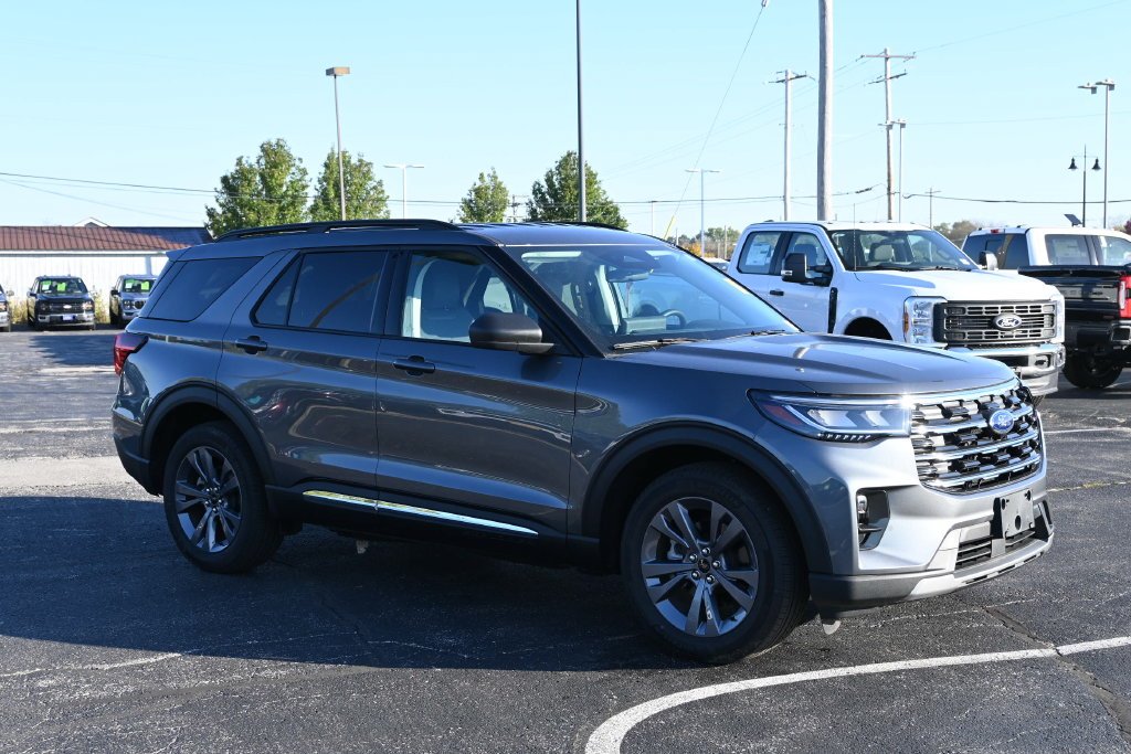 Certified Used 2025 Gray Metallic Ford Active image 7