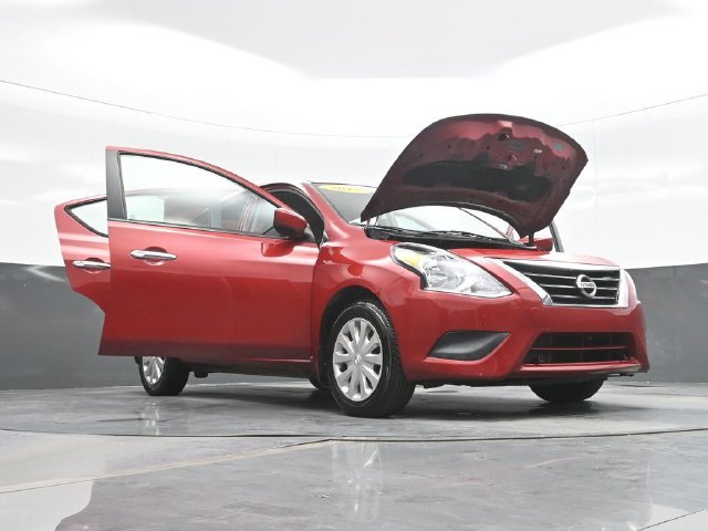 Used 2015 Red Nissan 1.6 SV image 32
