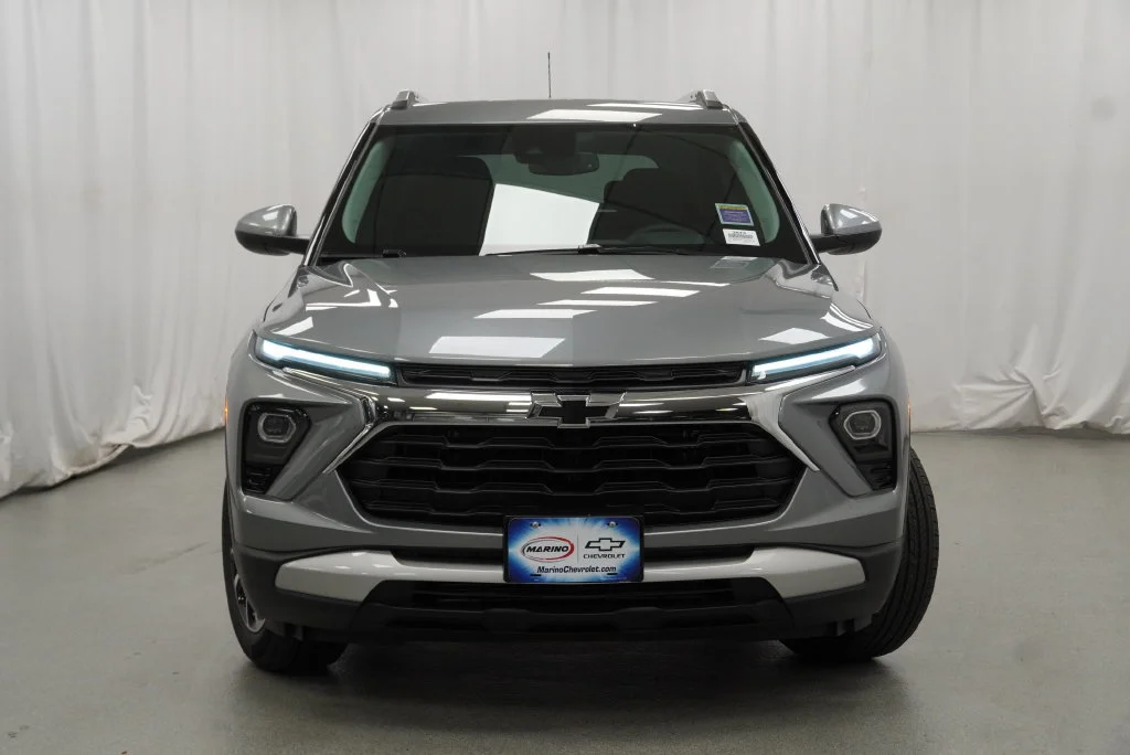 New 2026 Sterling Gray Metallic Chevrolet LT image 11