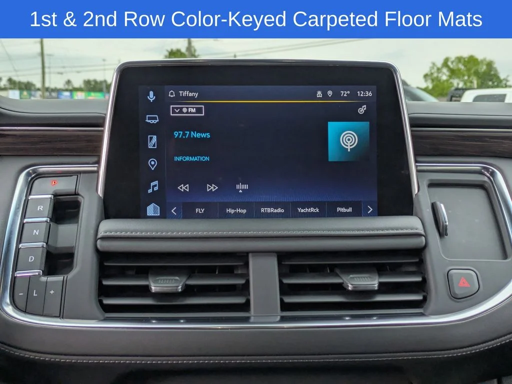 Used 2023 Gray Chevrolet Z71 image 19