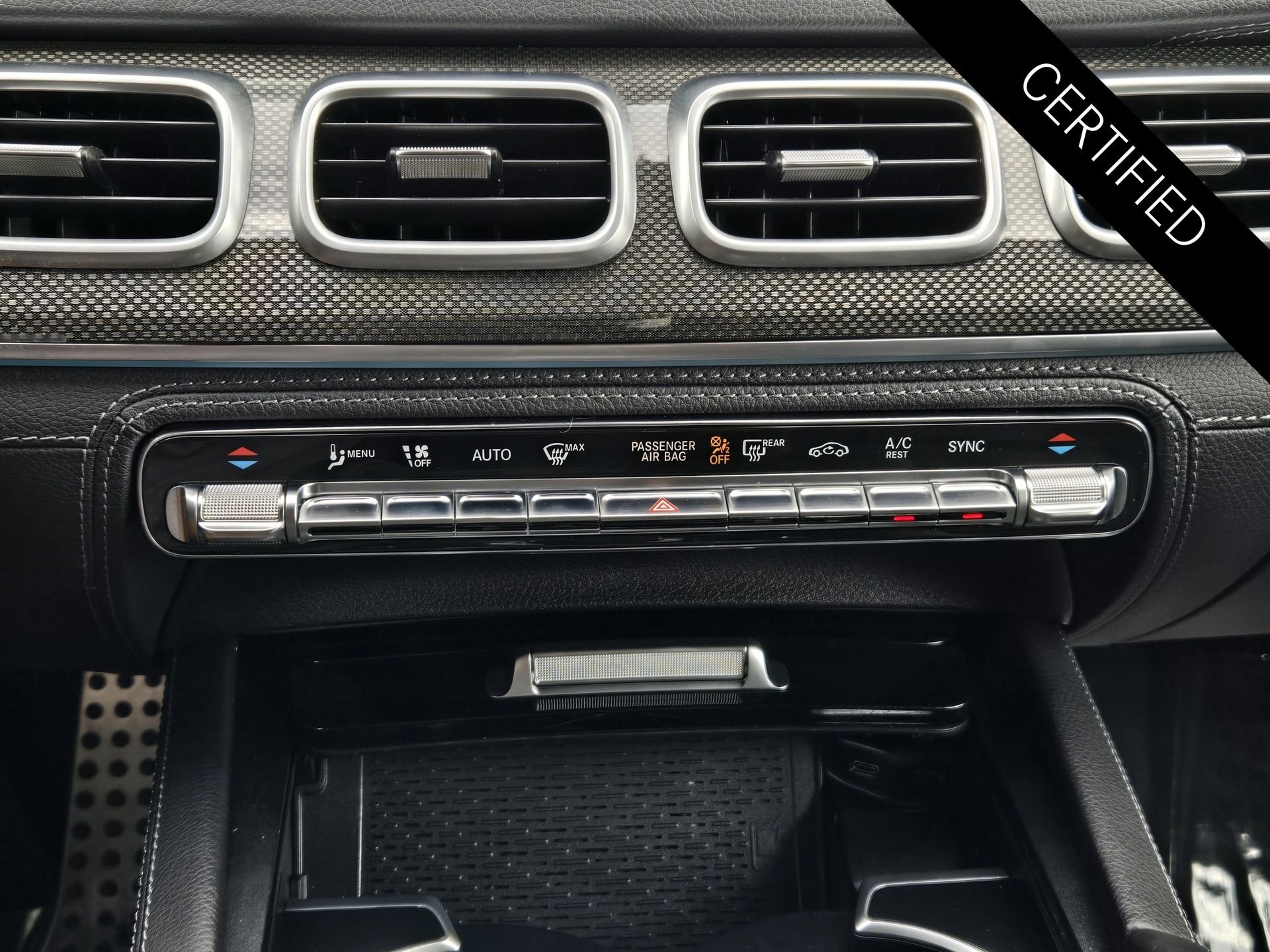 Certified Used 2023 Polar White Mercedes-Benz GLE 53 AMG® image 18