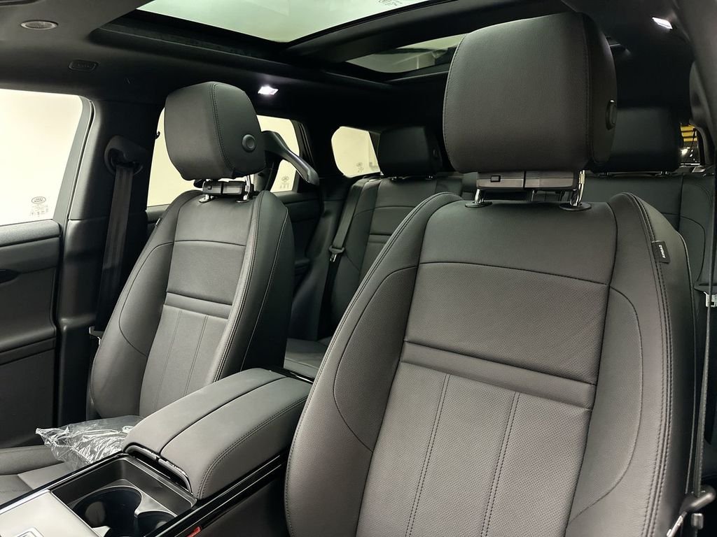 New 2026 Santorini Black Land Rover S image 10