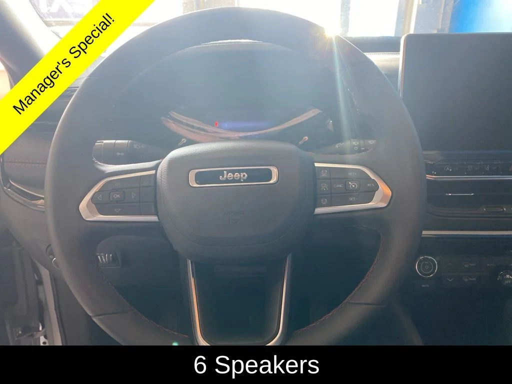 Used 2025 Silver Jeep Trailhawk image 5