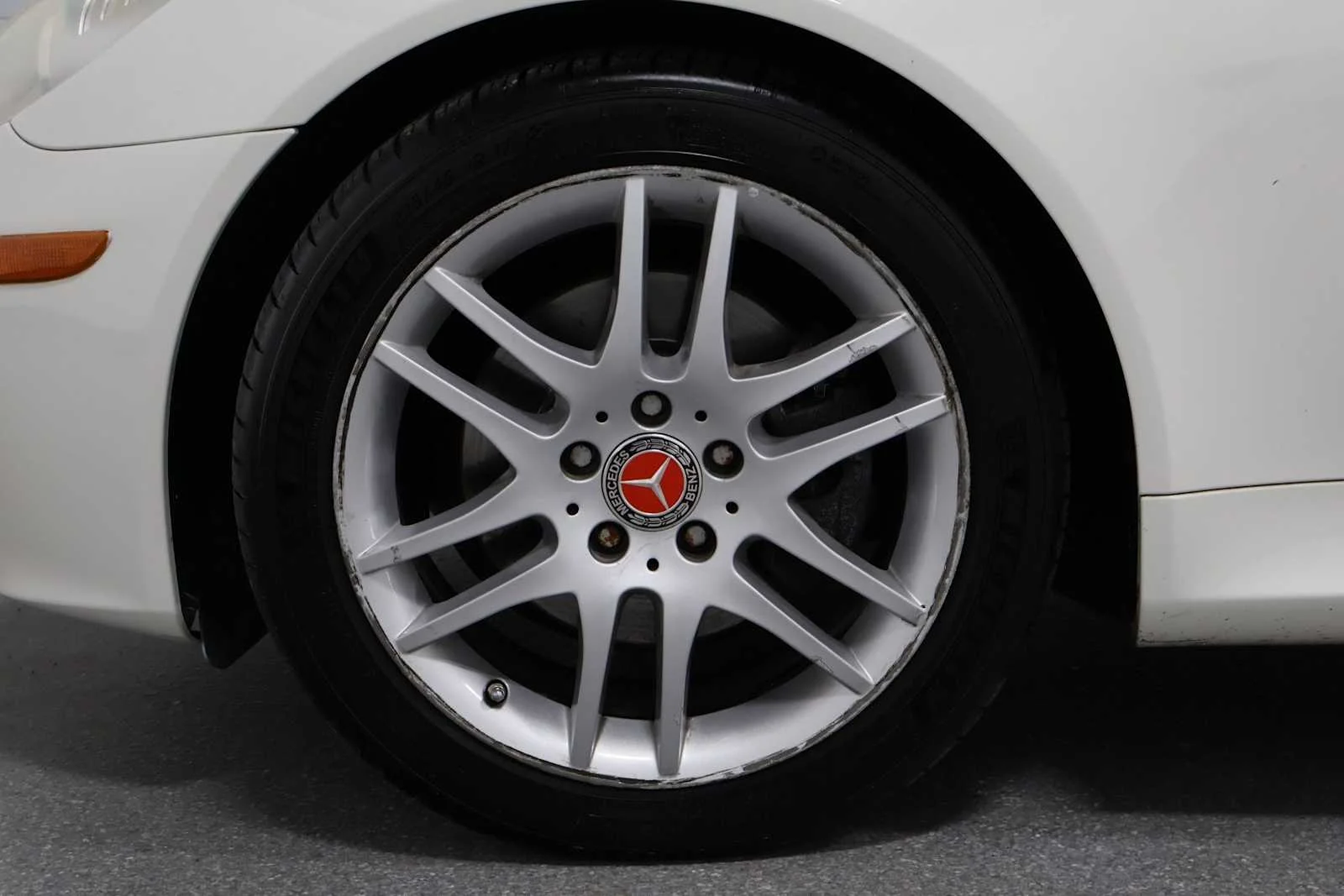 Used 2009 Arctic White Mercedes-Benz 3.0L image 28