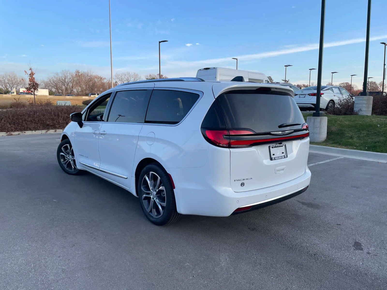 New 2026 Bright White Clearcoat Chrysler Pinnacle image 7