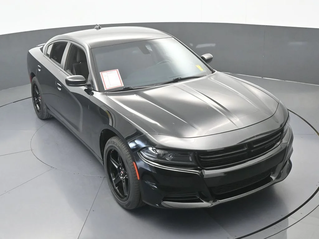 Used 2023 Pitch Black Clearcoat Dodge SXT image 47
