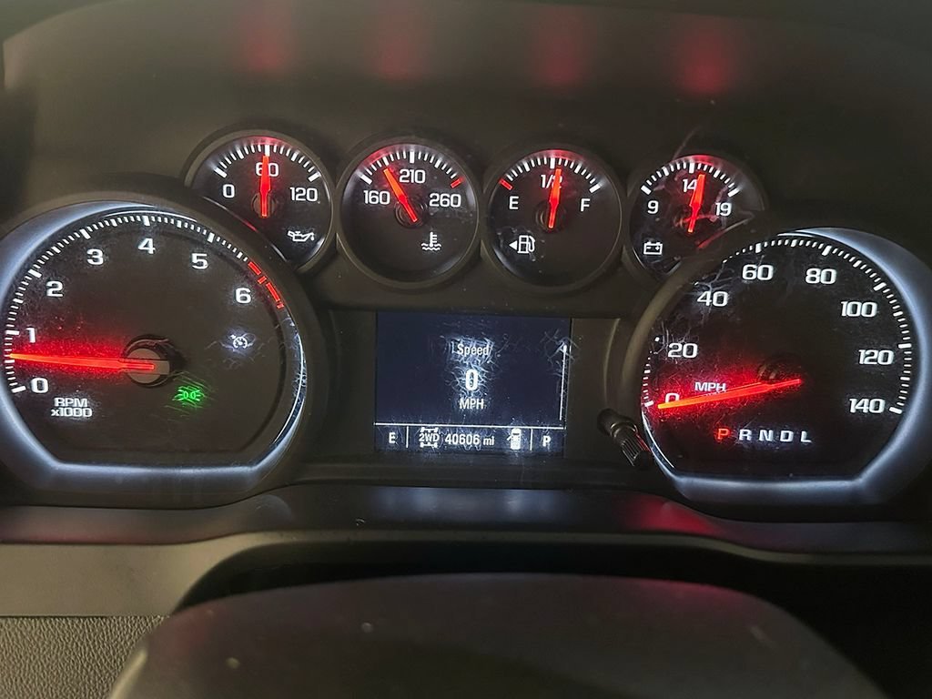 Used 2019 CAJUN RED TINTCOAT Chevrolet Custom image 6