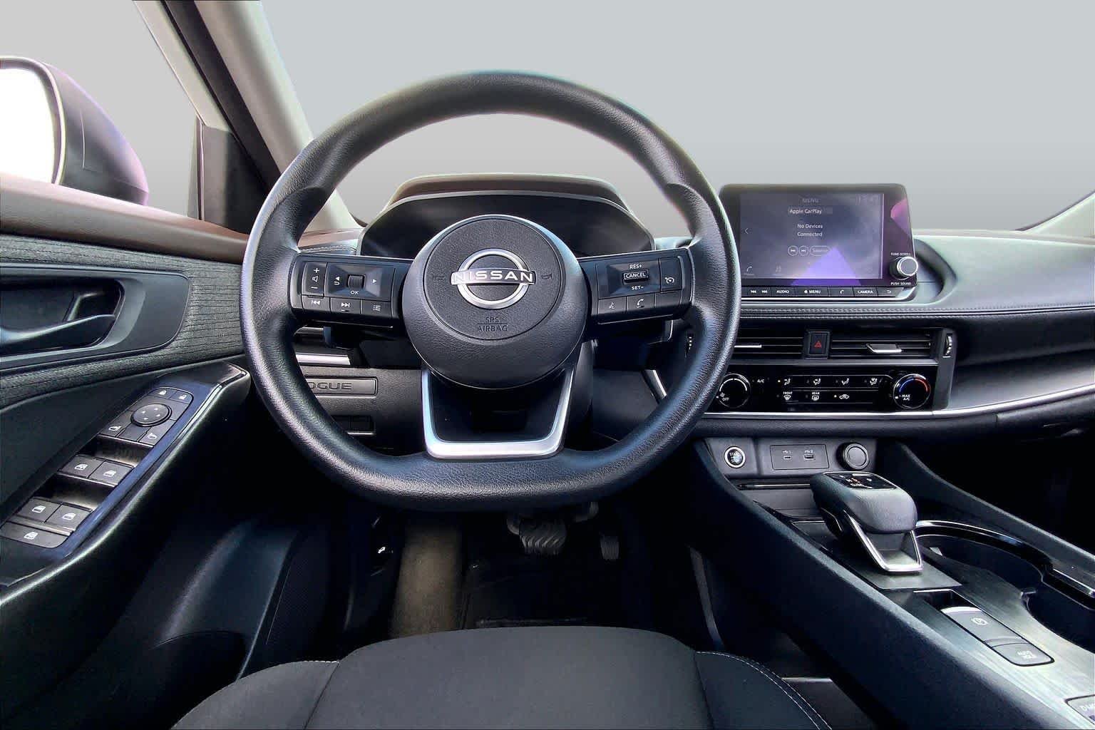 Used 2023 Glacier White Nissan S image 6