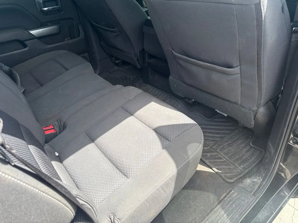 Used 2018 Black Chevrolet LT image 11