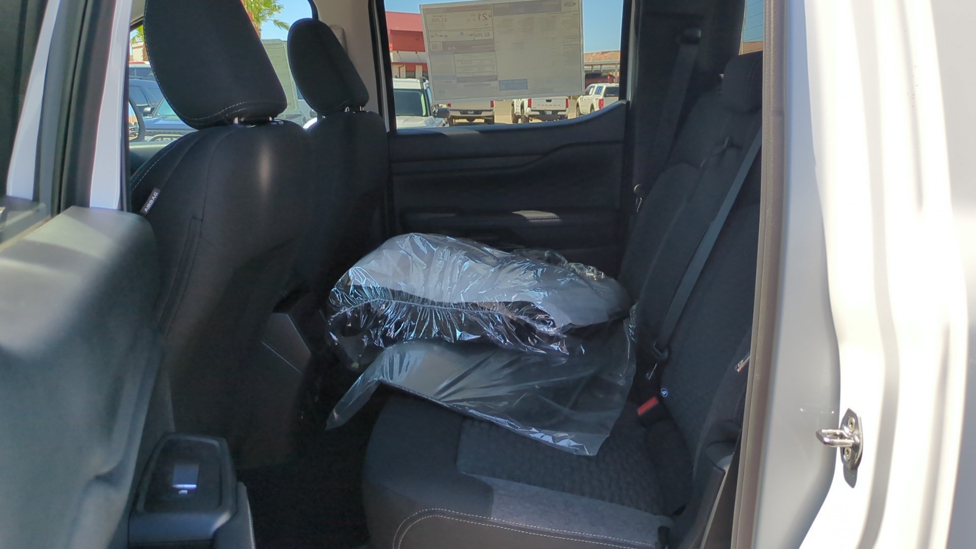 New 2026 Oxford White Ford XLT image 13
