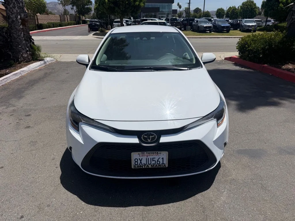 Used 2021 White Toyota L image 2