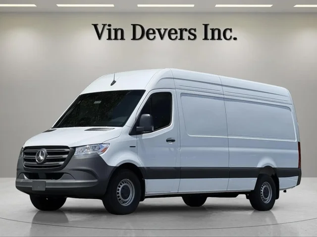 2025 Mercedes-Benz eSprinter Cargo Van 