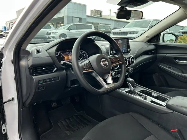Used 2024 White Nissan SV image 26