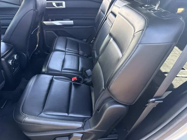Used 2022 Silver Ford XLT image 21