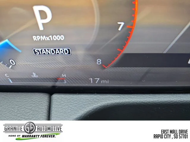 2026 Nissan Armada PRO-4X - Photo 16