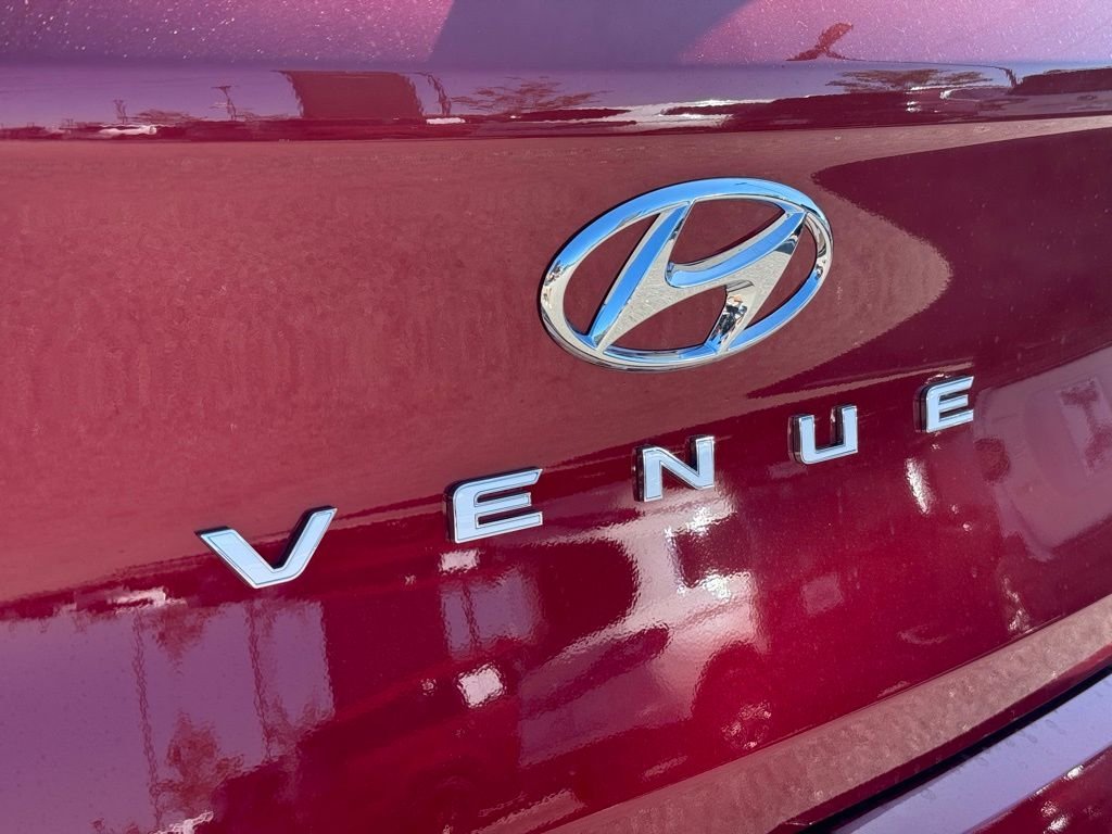 2026 Hyundai Venue SEL - Photo 12