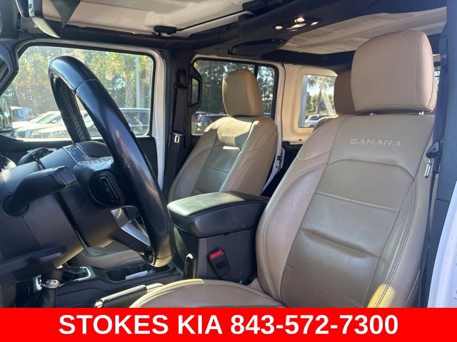 Used 2019 White Jeep Unlimited Sahara image 10