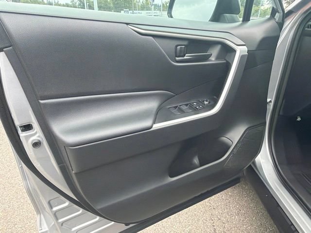 Used 2022 Silver Sky Metallic Toyota LE image 17