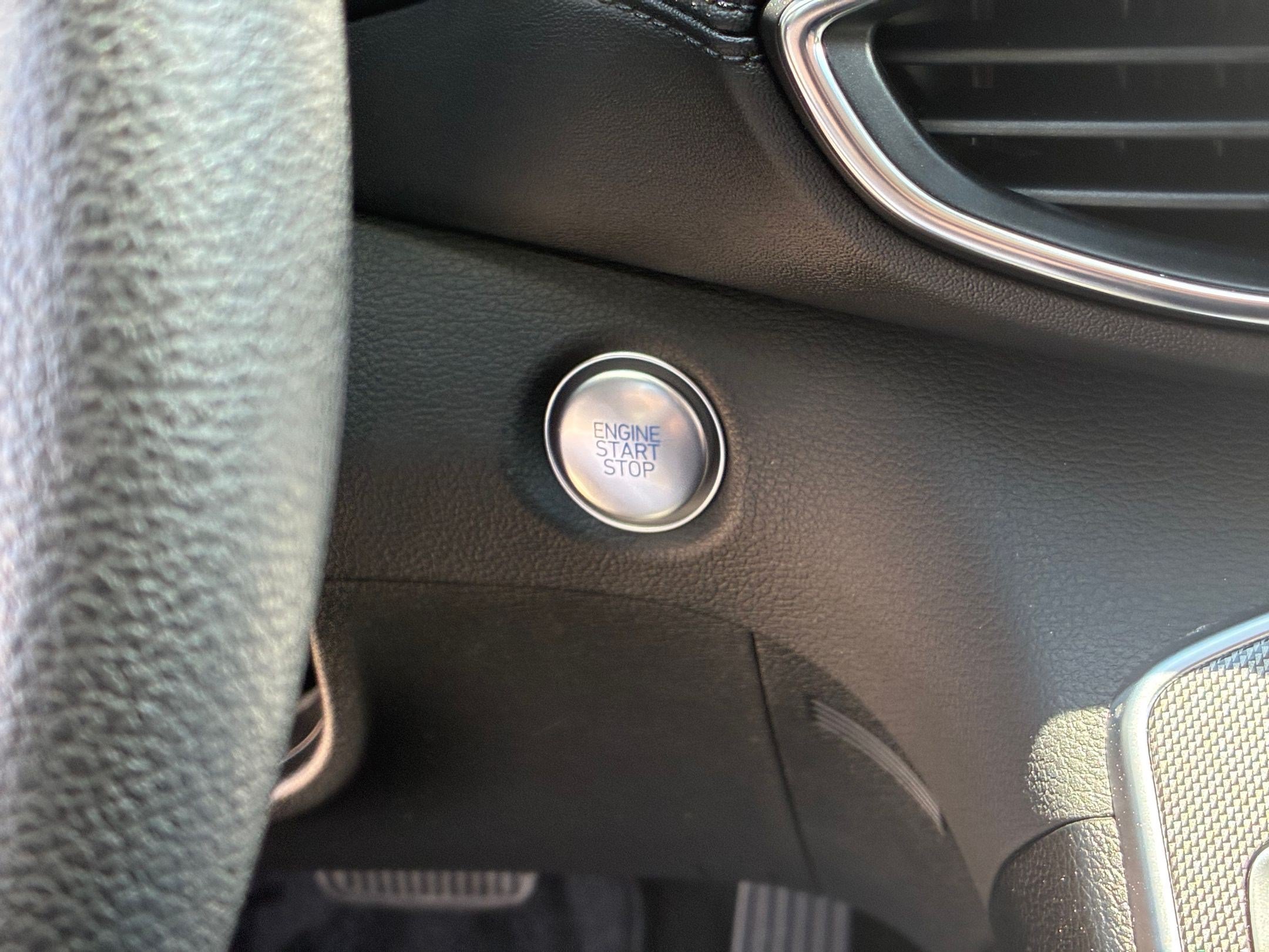 2021 Hyundai Santa Fe SEL - Photo 20