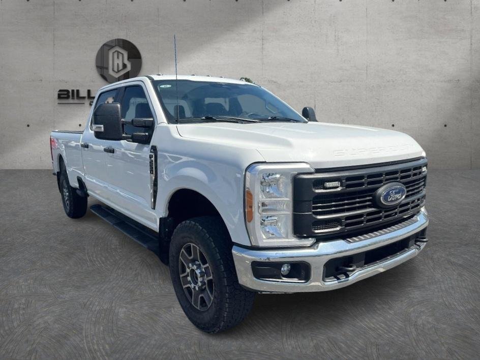 Used 2023 White Ford XL image 3
