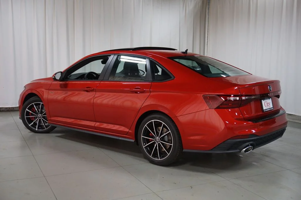 New 2026 Kings Red Metallic Volkswagen 2.0T Autobahn image 8