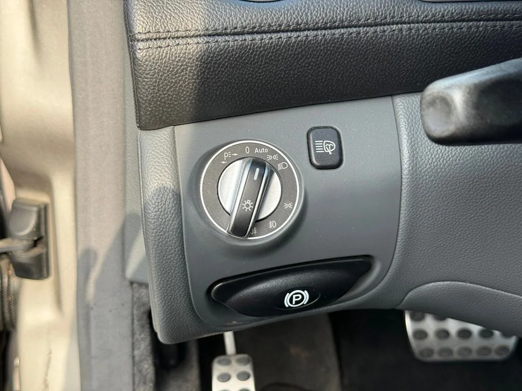 Used 2003 Silver Mercedes-Benz SL 500 image 18
