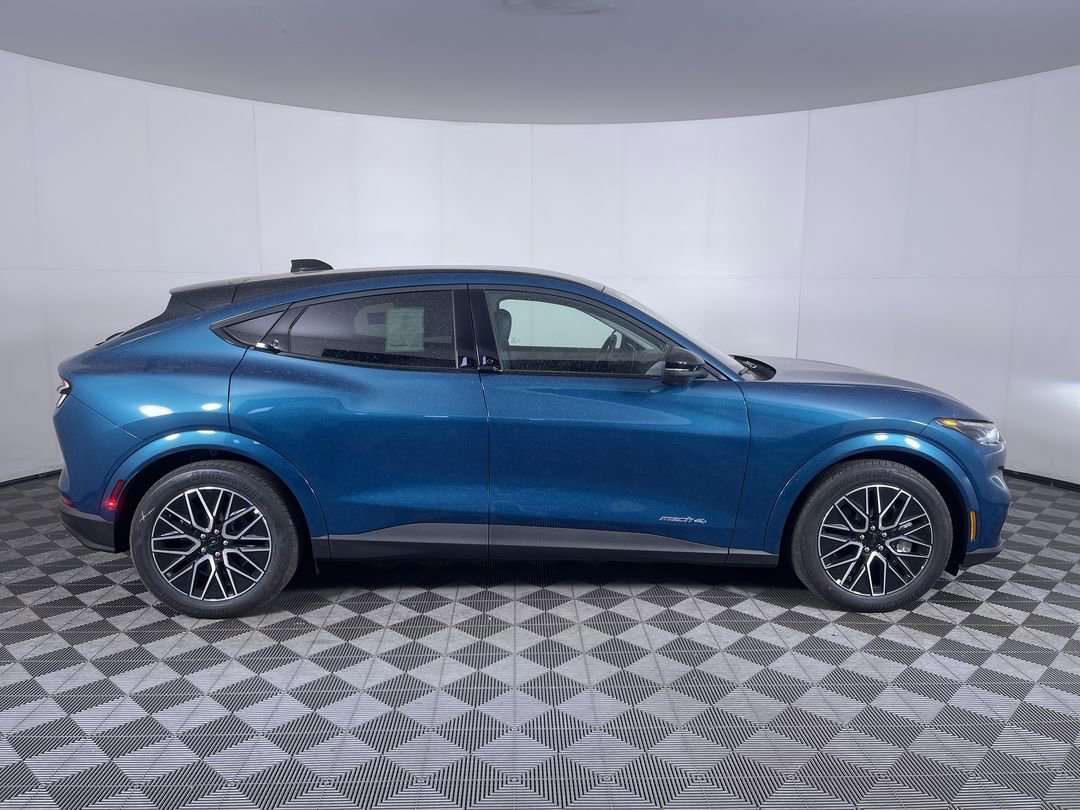 New 2026 Adriatic Blue Metallic Ford Premium image 10