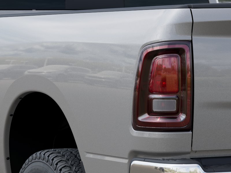 New 2026 Silver-Zynith Exterior Paint RAM Tradesman image 35