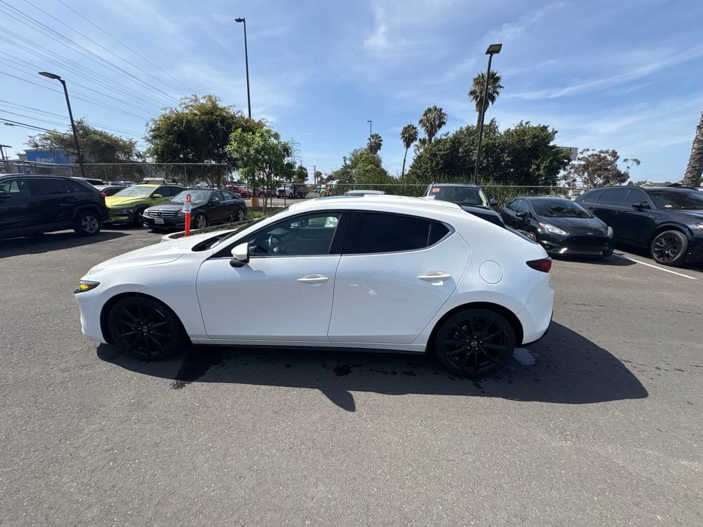 Used 2020 Snowflake White Pearl Mica Mazda Premium image 9