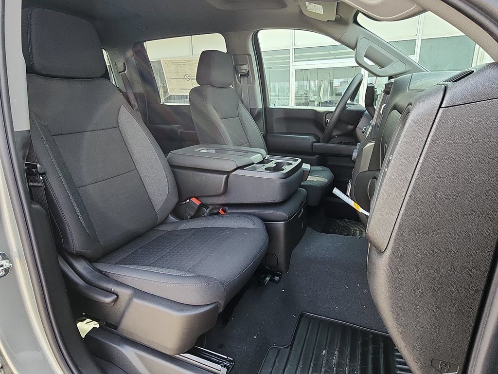 2026 Chevrolet Silverado 2500 HD Custom - Photo 23