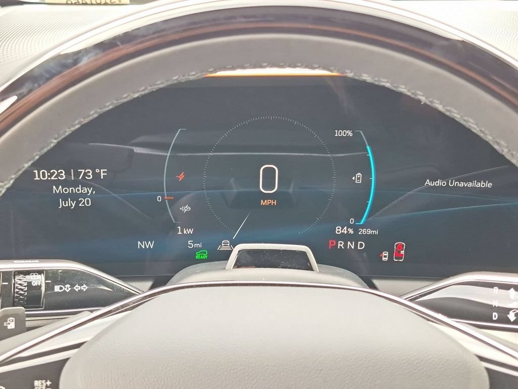 2027 Cadillac OPTIQ Luxury - Photo 11