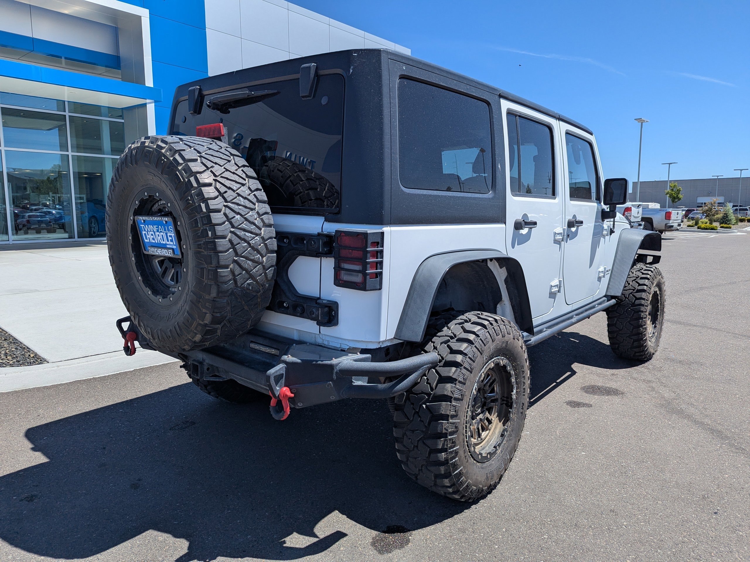 Used 2016 White Jeep Rubicon image 32