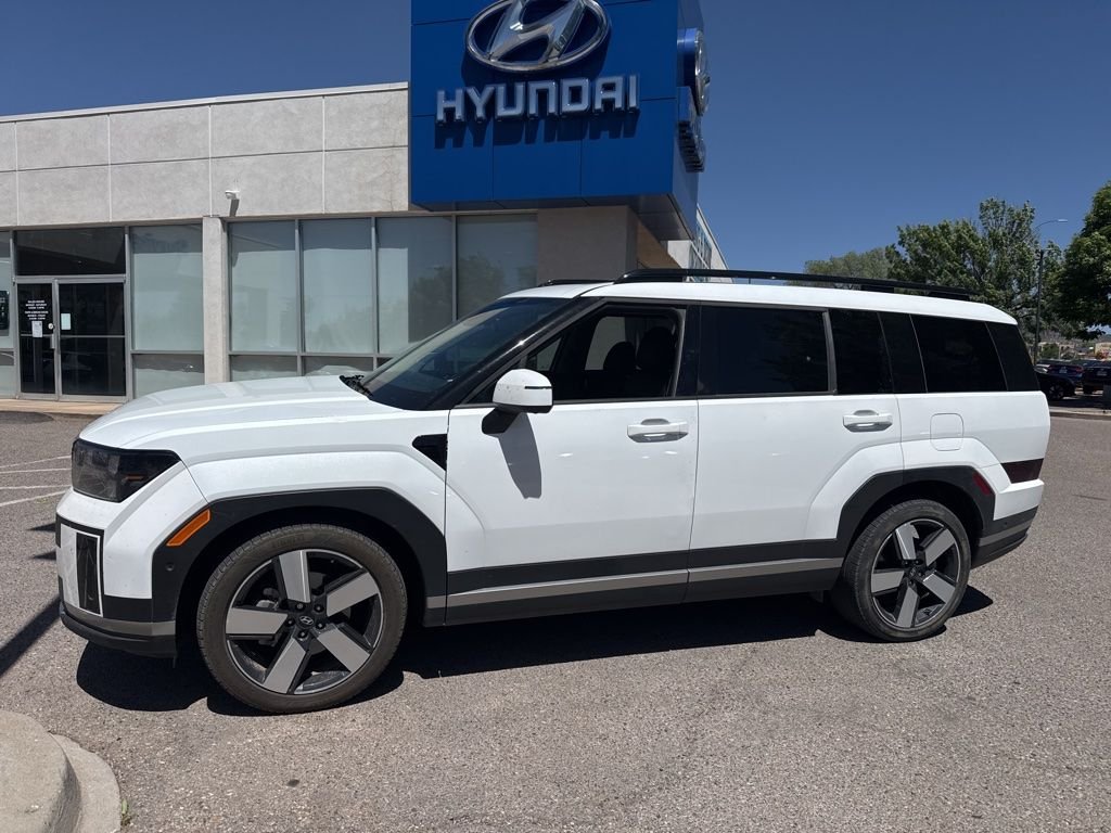 2024 Hyundai Santa Fe's photo
