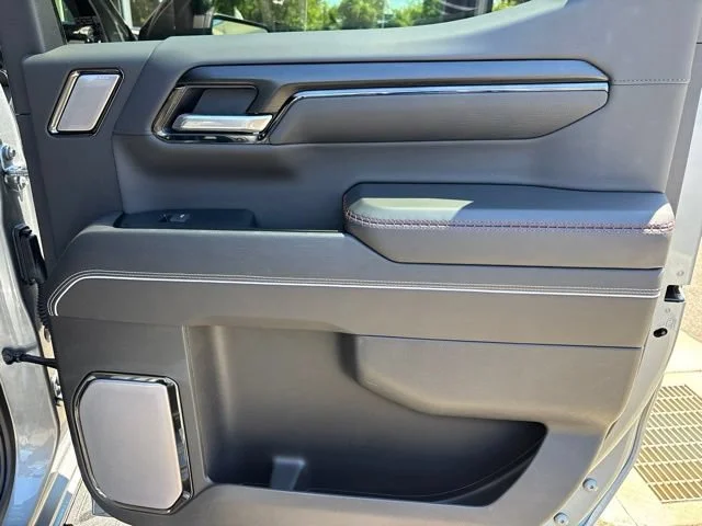 Used 2026 Sterling Metallic GMC AT4X image 21