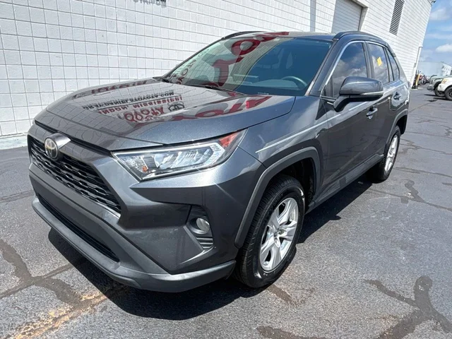 2019 Toyota RAV4 XLE