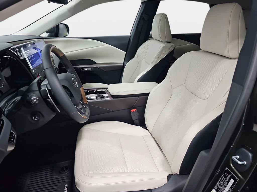 New 2026 Nori Green Pearl Lexus PREMIUM PLUS image 14