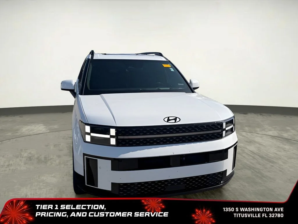 Used 2025 White Hyundai Calligraphy image 24