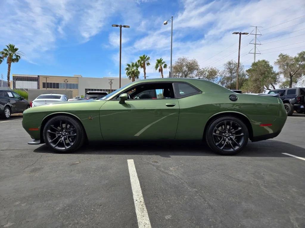 Used 2023 F8 Green Dodge R/T Scat Pack image 3