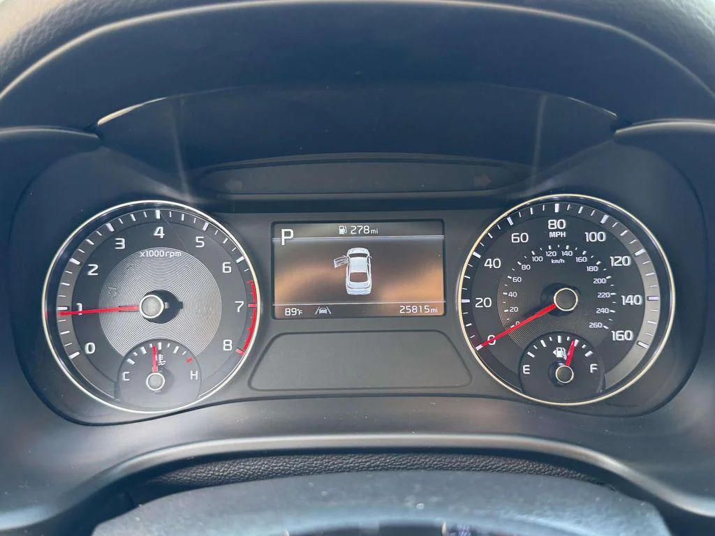 Used 2022 Deep Sea Blue Kia LXS image 27
