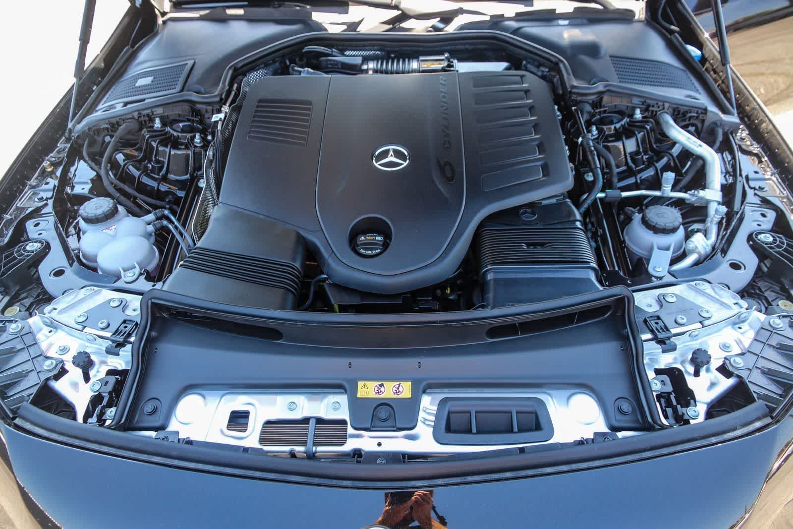 New 2026 Obsidian Black Metallic Mercedes-Benz CLE 450 image 13