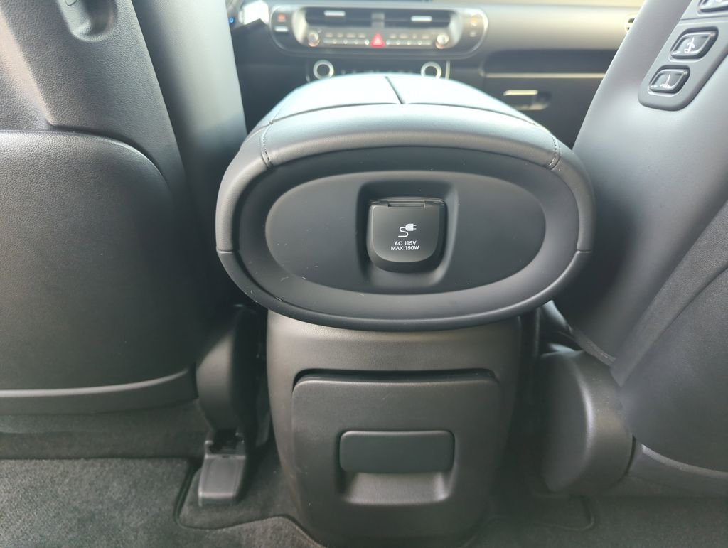 Used 2026 Black Hyundai Calligraphy image 30