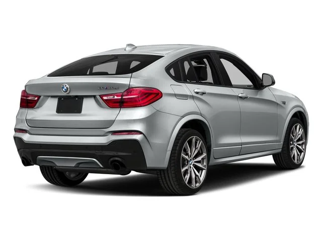 Used 2018 Alpine White BMW M40i image 2