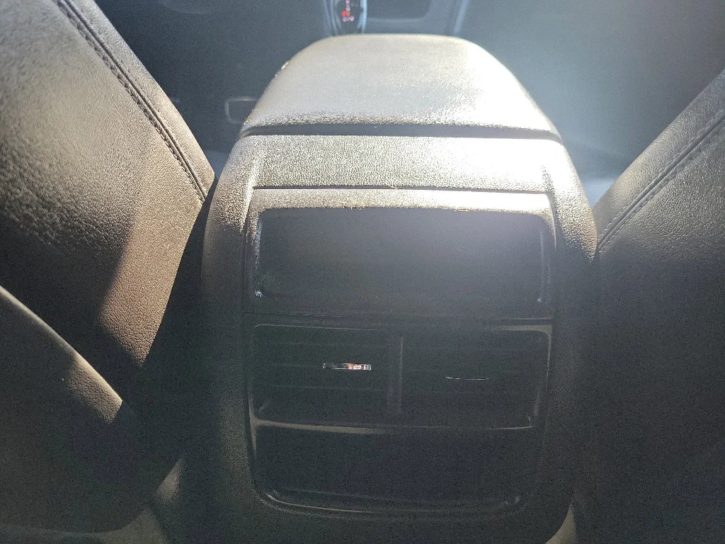 Used 2020 Stellar Black Metallic Cadillac Sport image 11