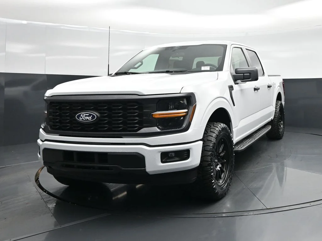New 2026 Oxford White Ford STX image 47
