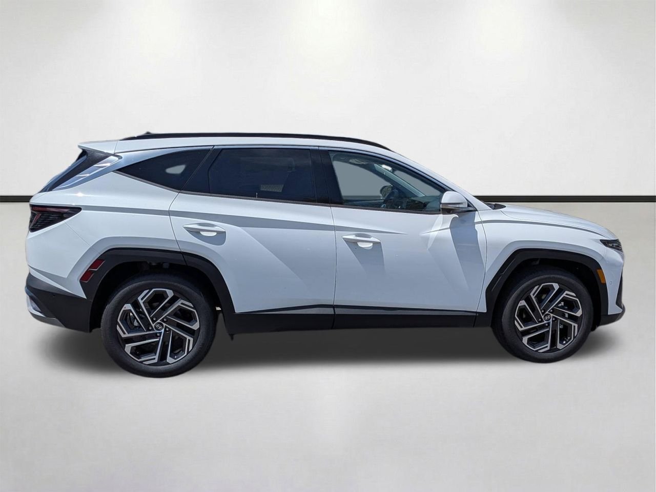 New 2026 Serenity White Pearl Hyundai Limited FWD image 3