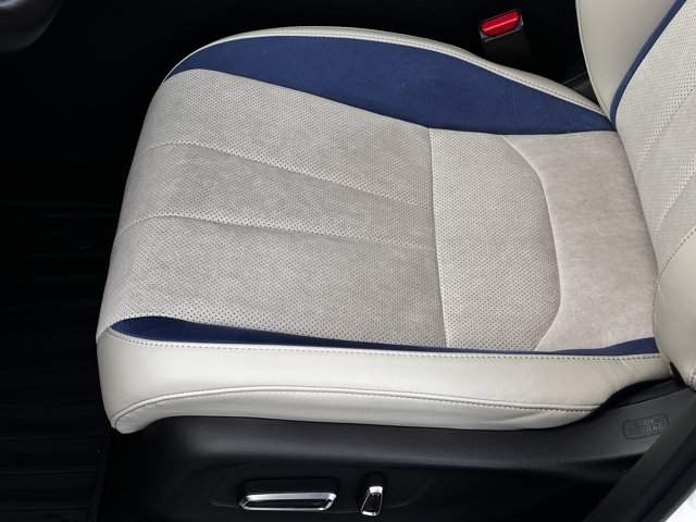 Certified Used 2025 Platinum White Pearl Acura w/A-Spec Package image 5