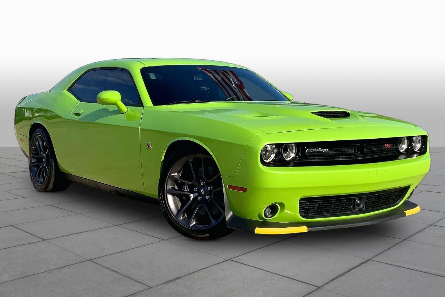 Pre-Owned 2023 Dodge Challenger R/T Scat Pack