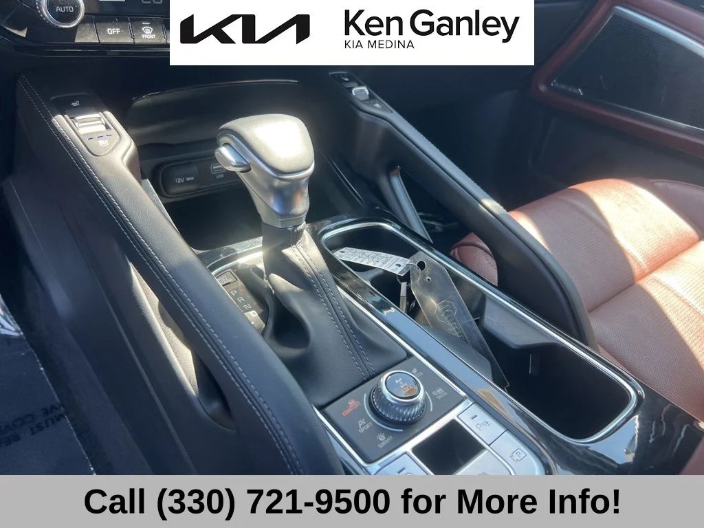 Certified Used 2024 White Kia SX image 35