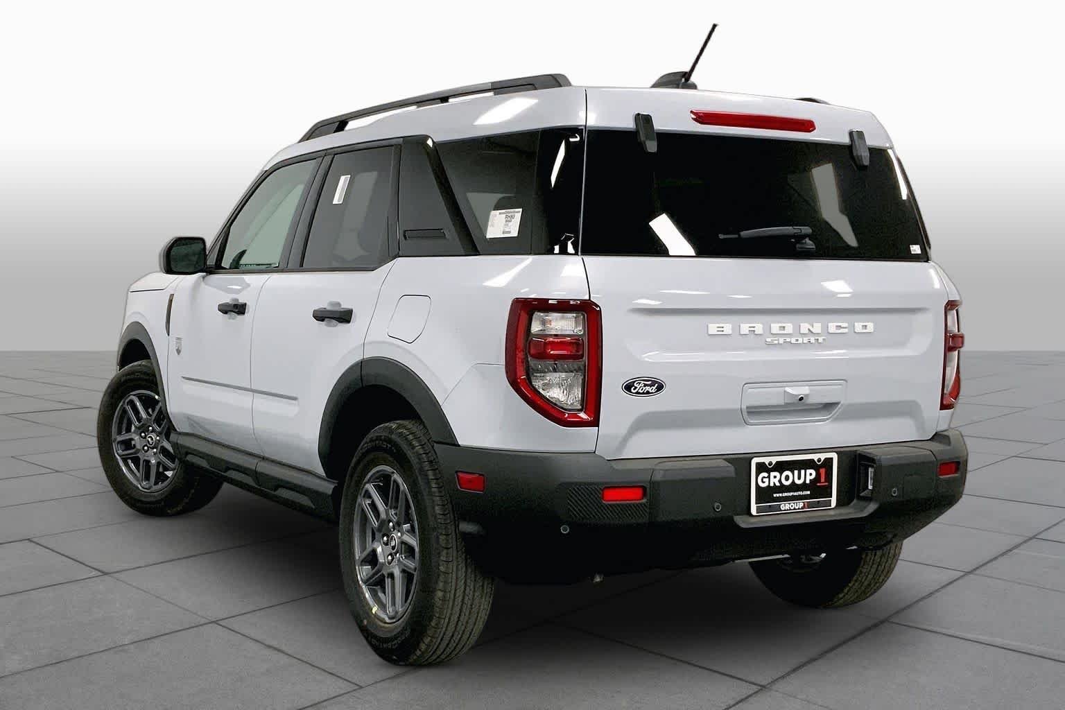 New 2026 Space White Metallic Ford Big Bend® image 11