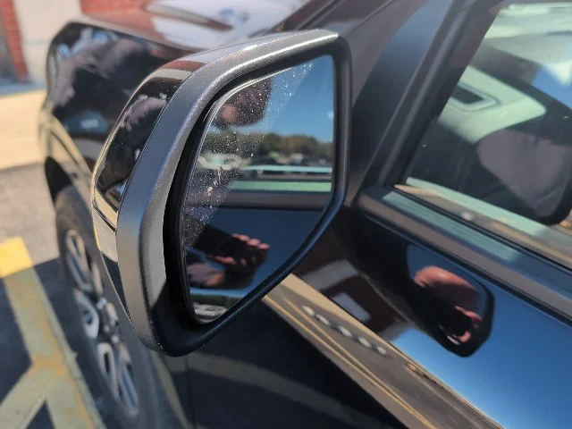 Used 2022 Shadow Black Ford Lariat image 9